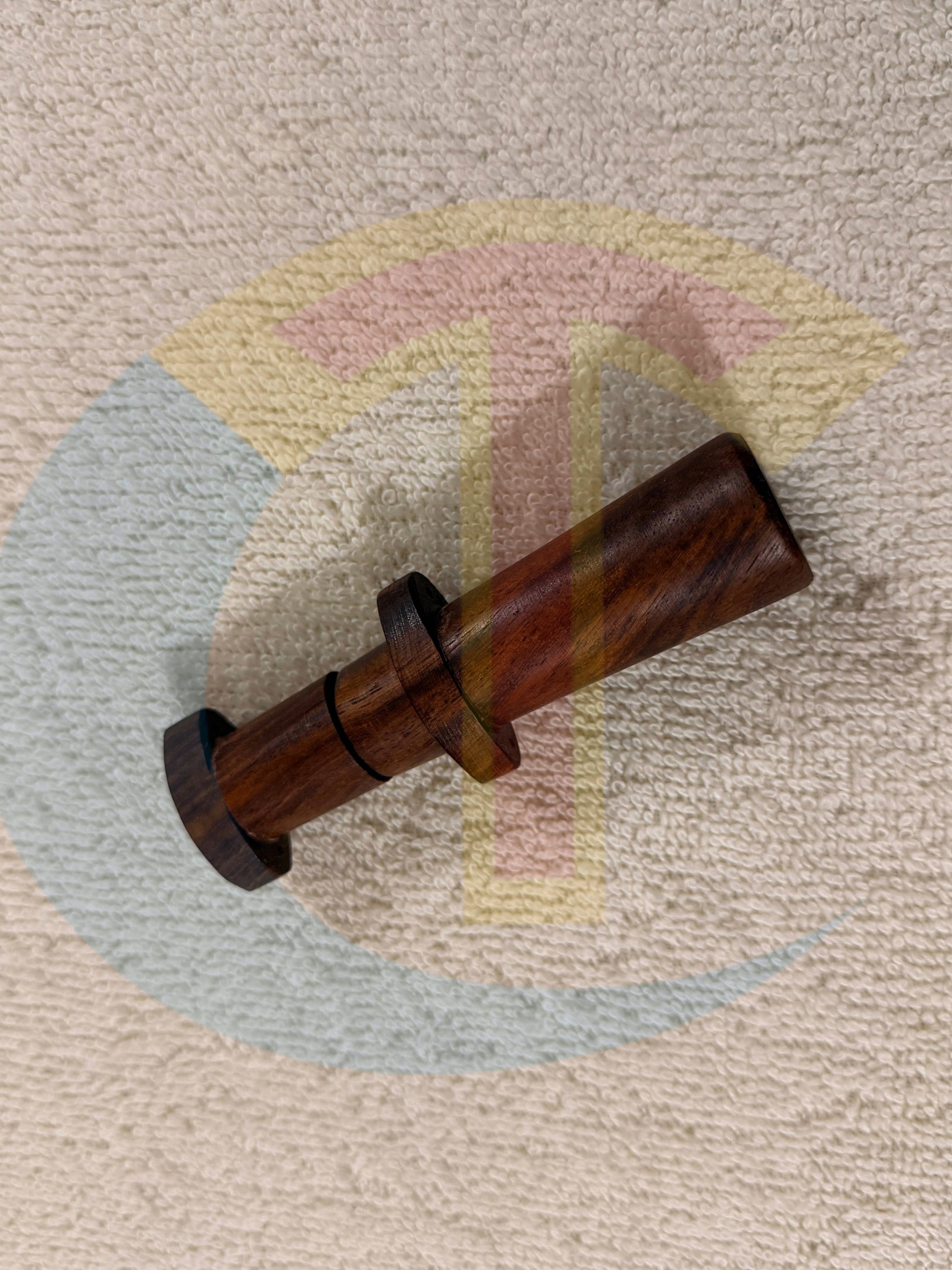 Handcrafted Wooden Holder (Pack of 25 pcs )